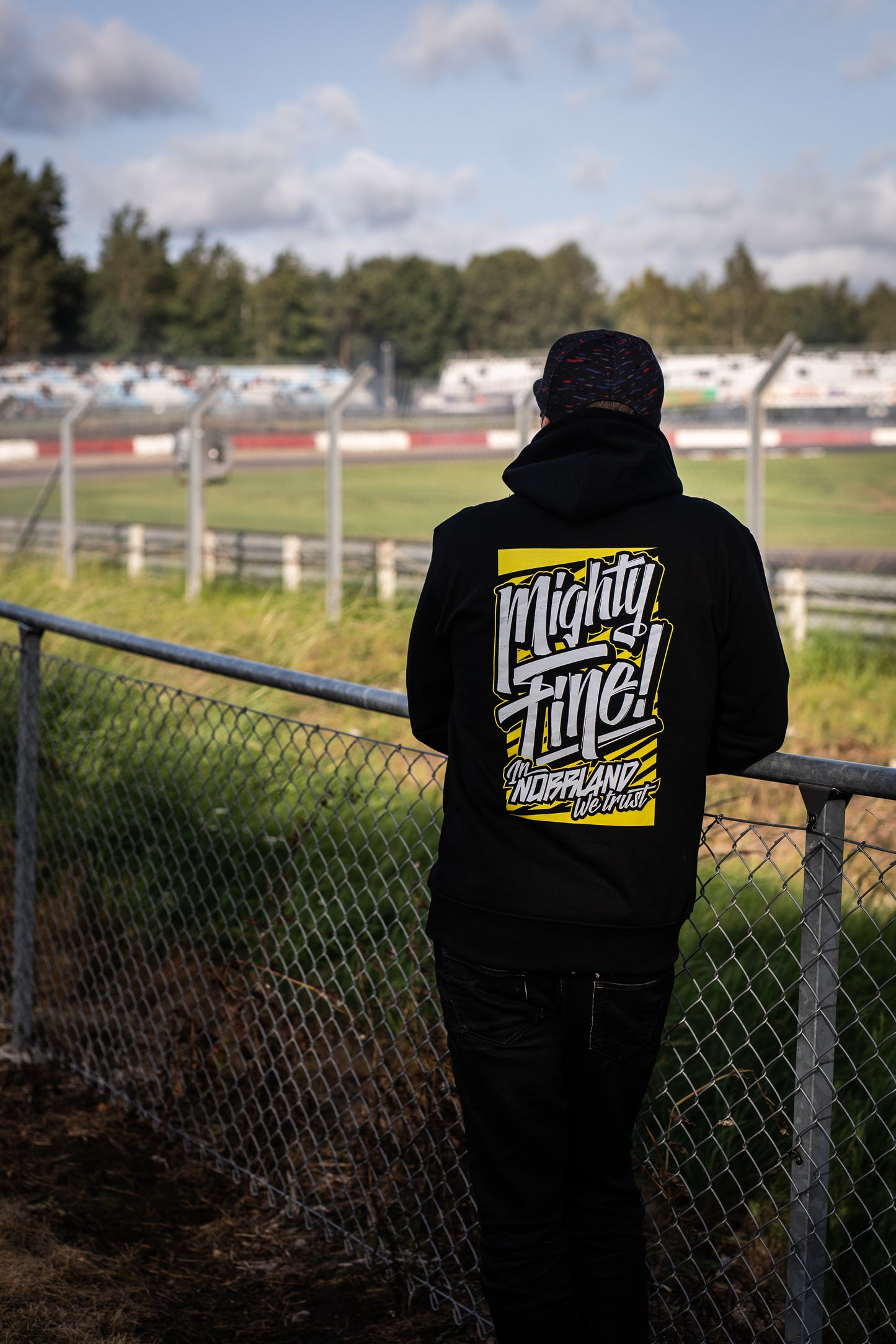 JIM OLOFSSON DRIFTING / JOD HOODIE - MIGHTY FINE