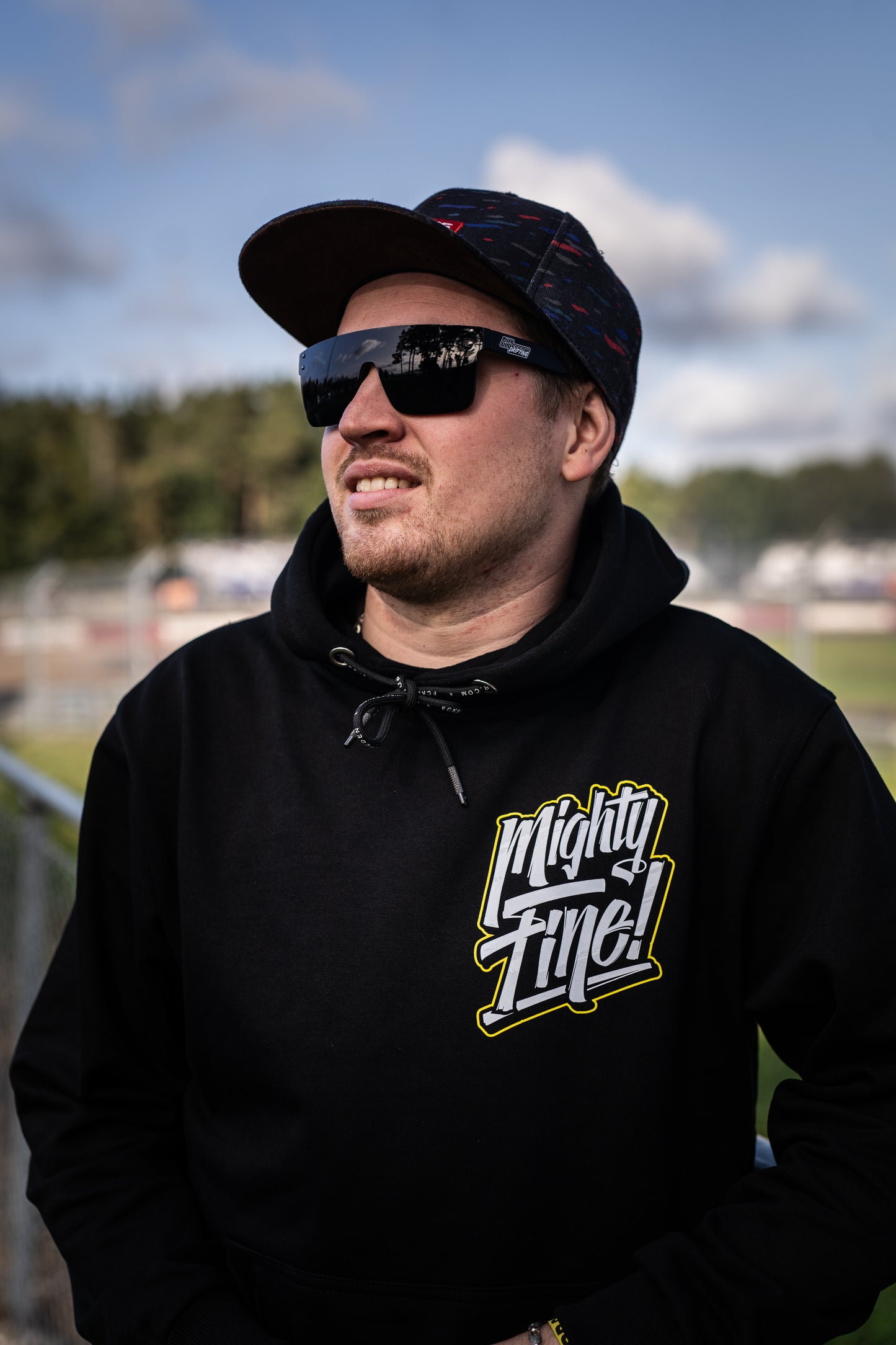 JIM OLOFSSON DRIFTING / JOD HOODIE - MIGHTY FINE